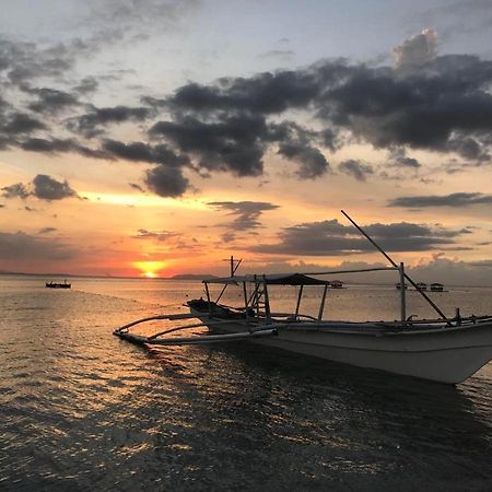 Manzil Anilao B&B Mabini  Luaran gambar