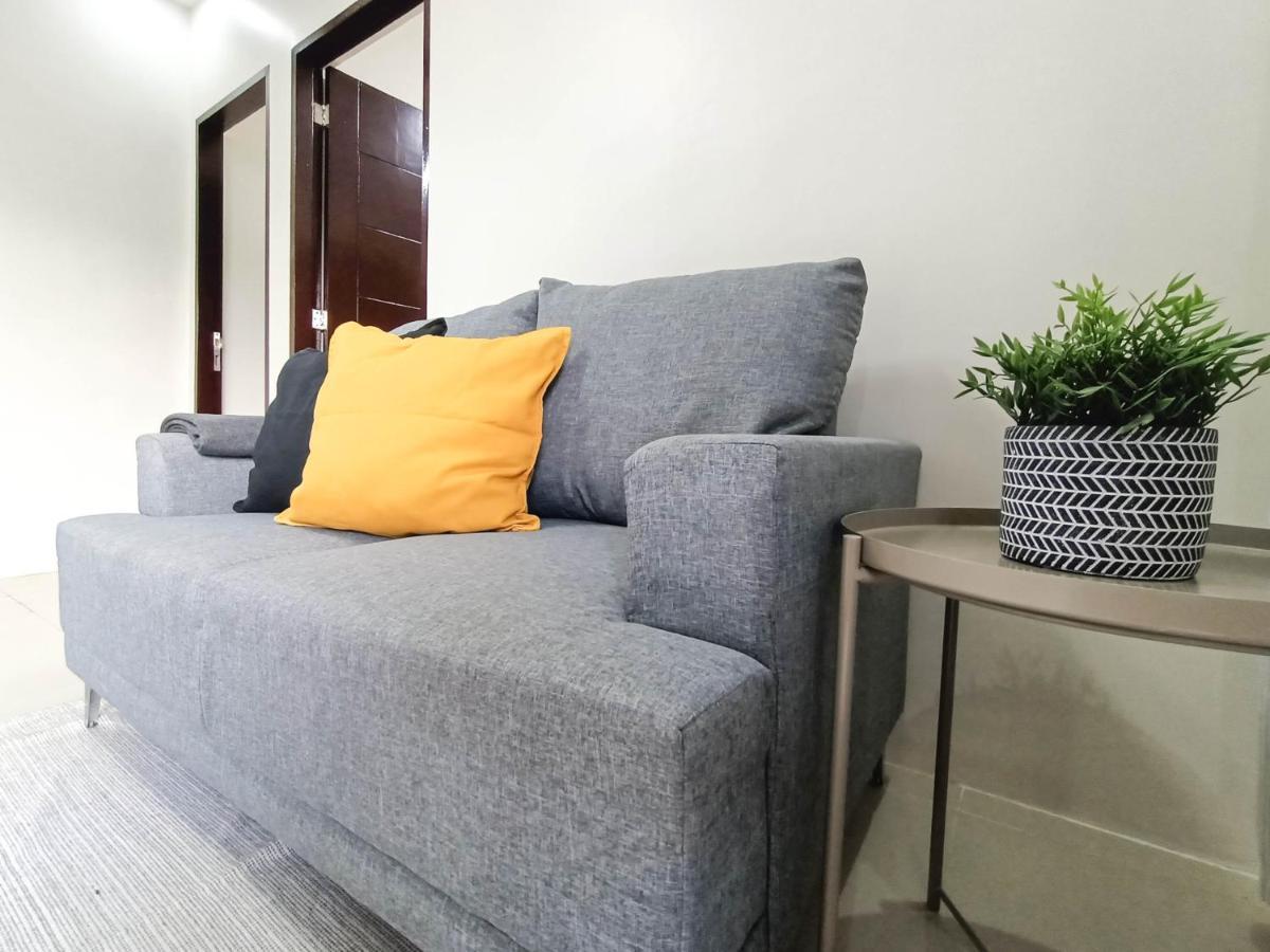 Manzil Anilao B&B Mabini  Luaran gambar