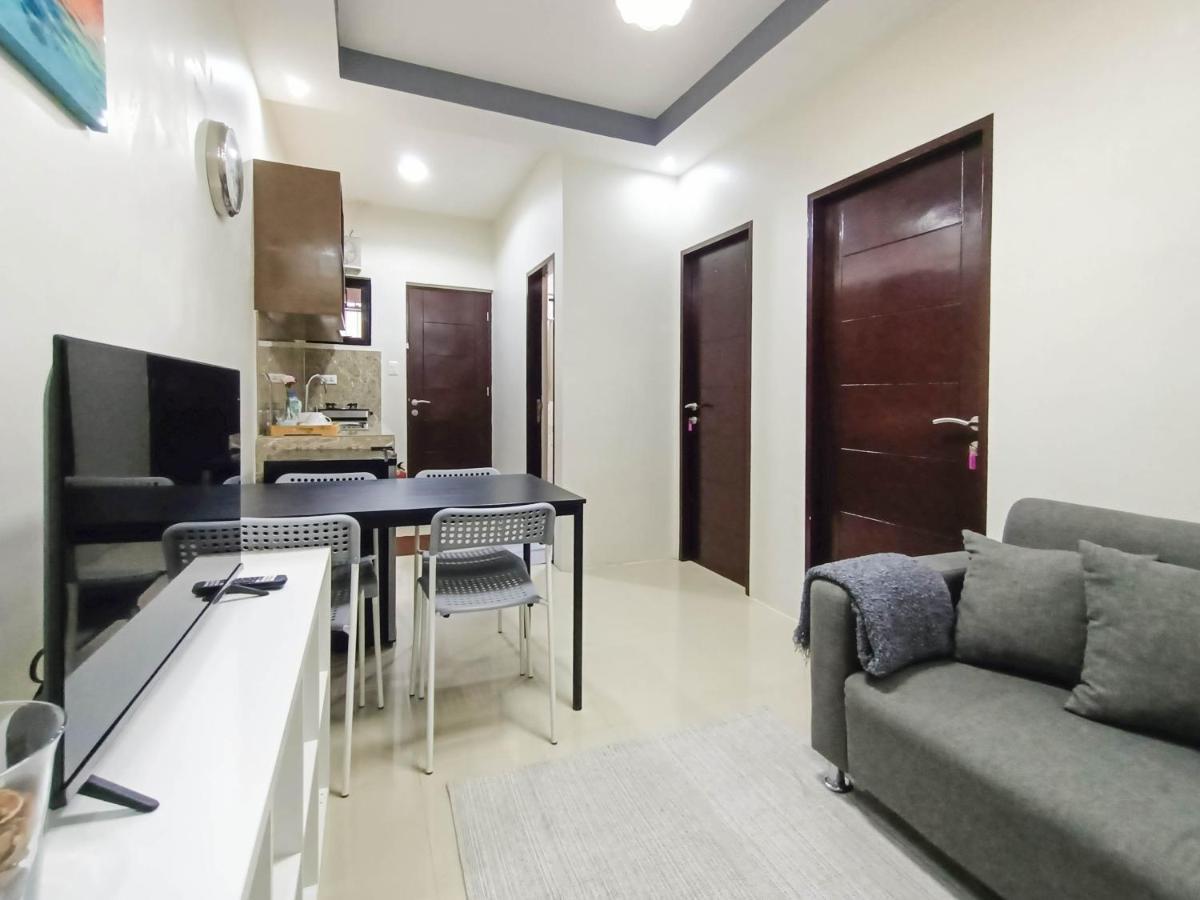 Manzil Anilao B&B Mabini  Luaran gambar